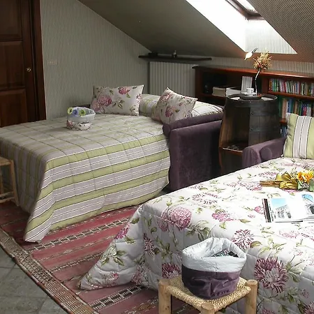 Bed & Breakfast Tre Foglie Di Pesco *
